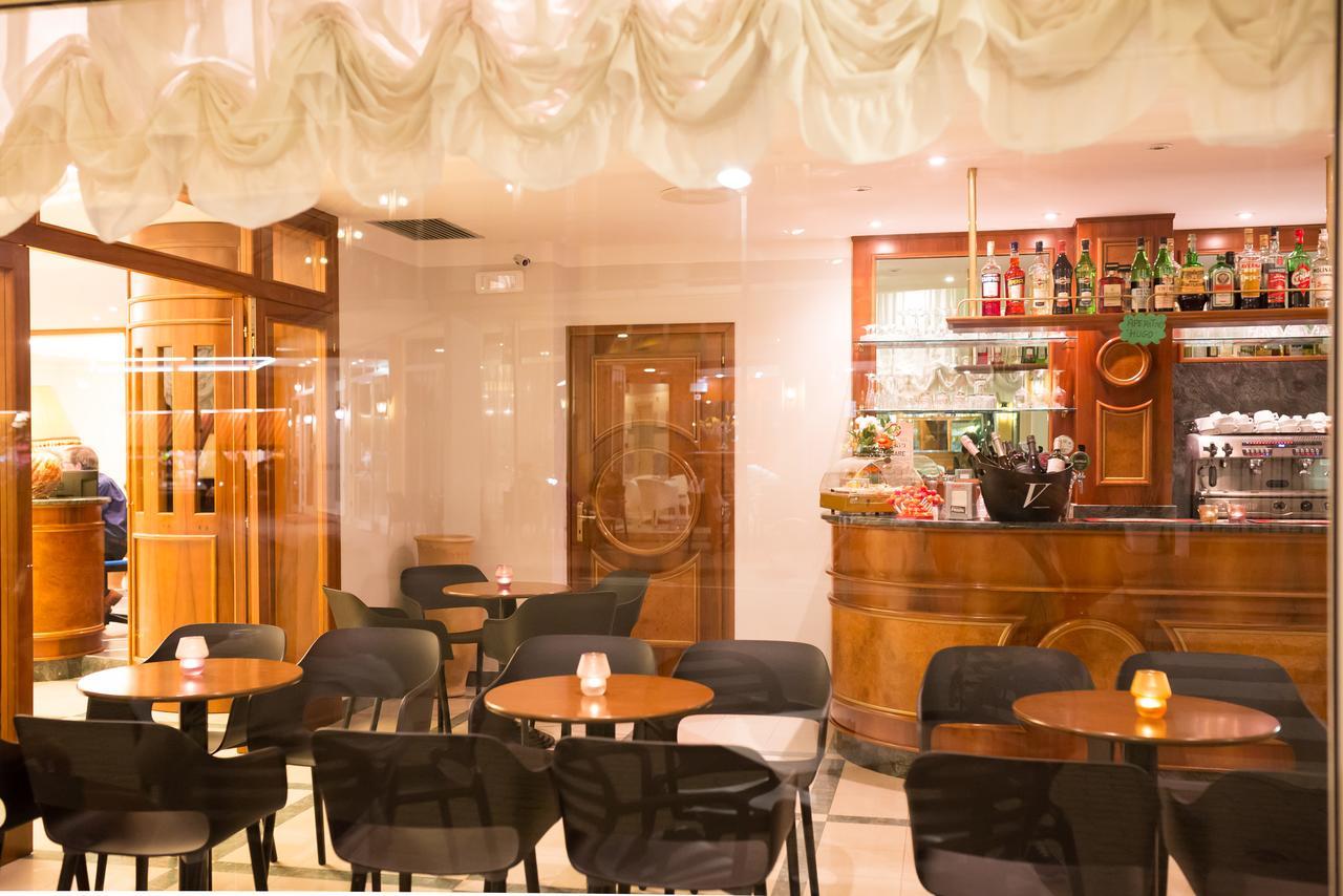 Hotel Tritone Caorle Luaran gambar