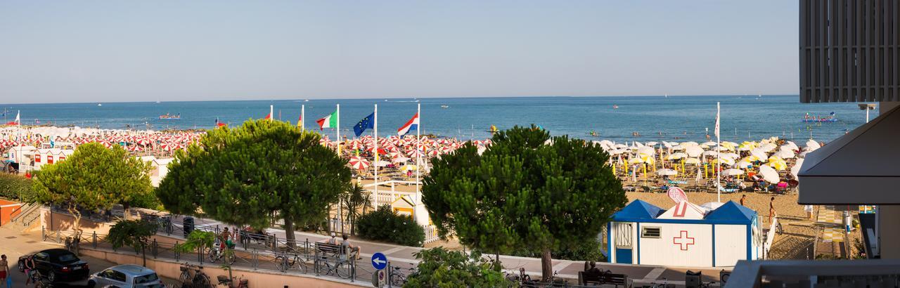 Hotel Tritone Caorle Luaran gambar