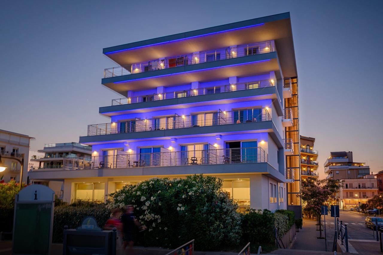 Hotel Tritone Caorle Luaran gambar