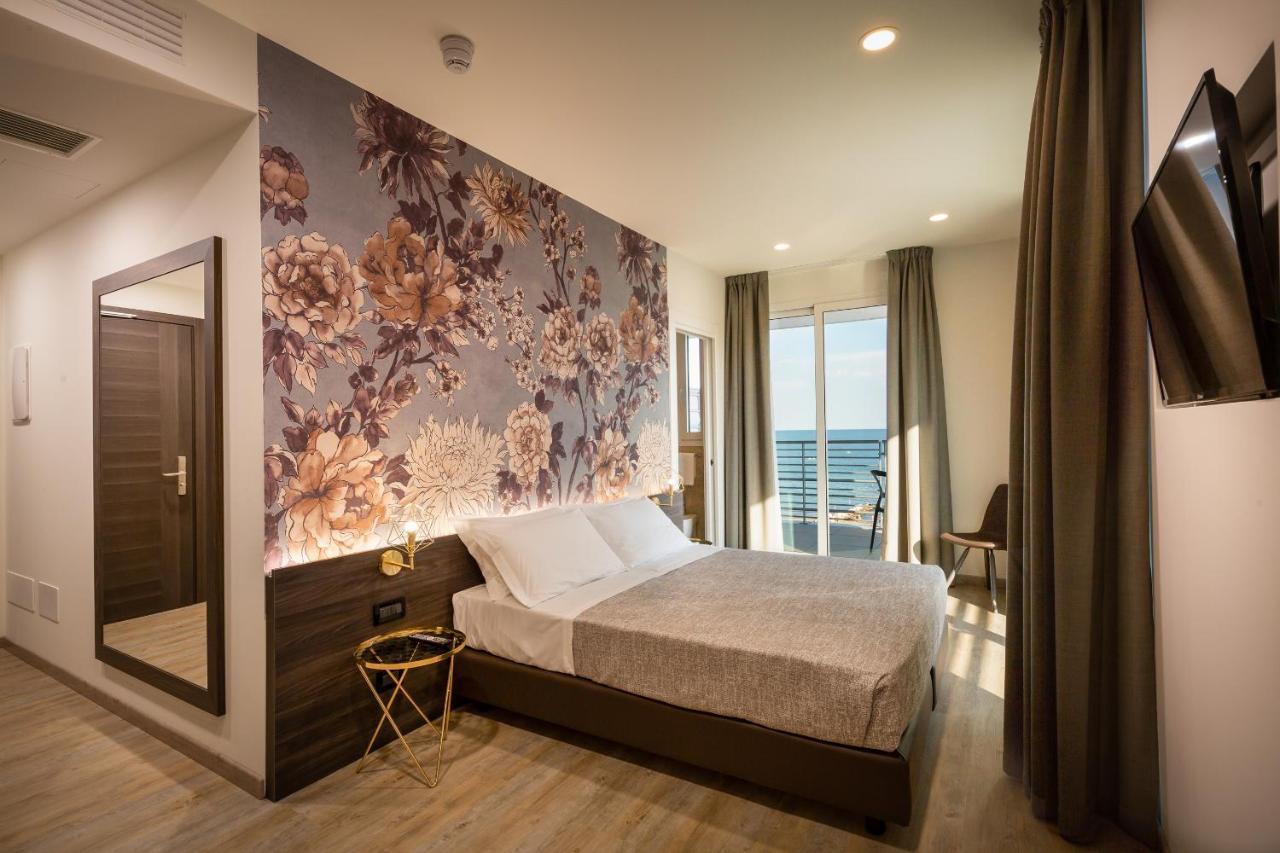 Hotel Tritone Caorle Luaran gambar