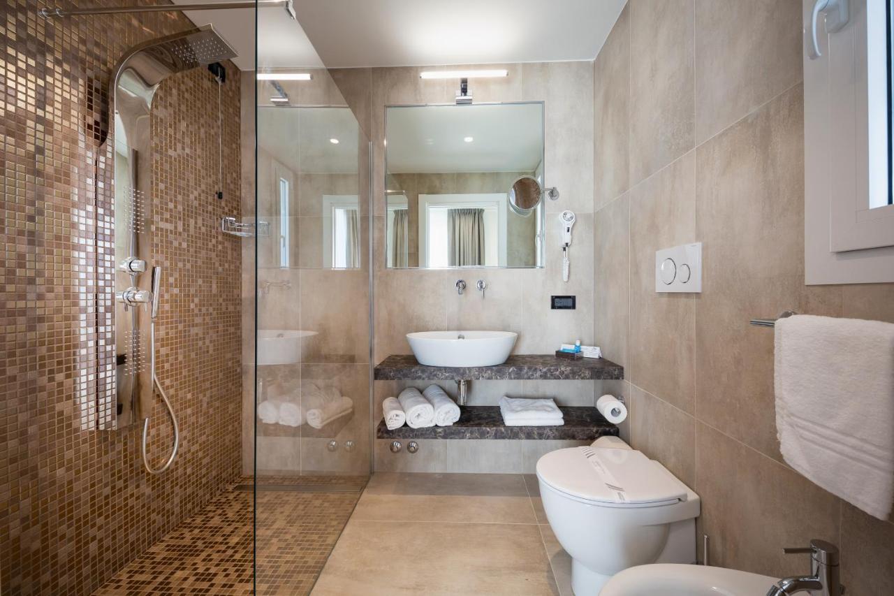 Hotel Tritone Caorle Luaran gambar